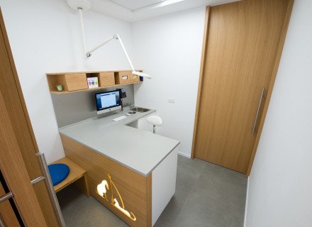 Modern Vet exam room
