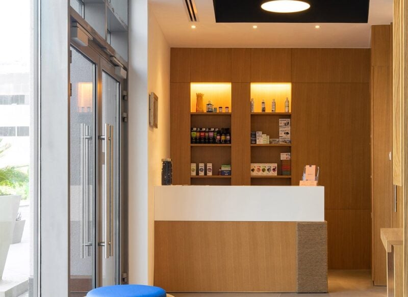 Modern Vet Downtown Modern Vet 24 hour vet in the Dubai